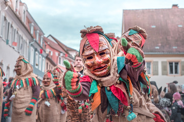 r u ä b s ä c k - ruäbsäck - kindringer zunft - fastnachts umzug - emmendingen 2019 - fastnachtsgestalt 