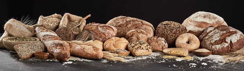 Gordijnen Panoramische banner met rustiek brood © exclusive-design