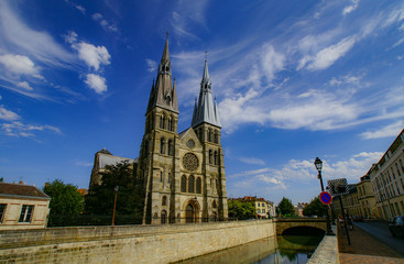 Fototapeta na wymiar Notre-Dame-en-Vaux church