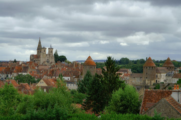 Obraz premium Semur-en-Auxois town in France