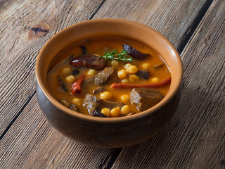 Harissa Lamb with chickpeas and apricots. Top view