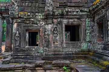 Fototapeta na wymiar Ruins of Banteay Kdey temple, Cambodia