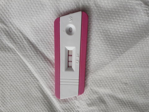 pregnancy test with positive result