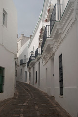 calle del municipio de Vejer de la Frontera y uno de los llamados pueblos blancos de Andalucía	