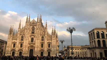 Fototapeta na wymiar Il Duomo di Milano