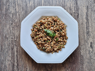 Plate with natural soy protein