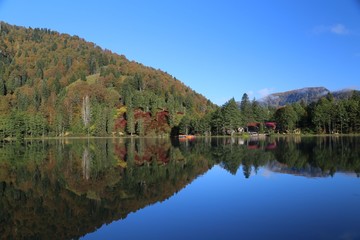 Fototapeta premium gorgeous lake landscape photos.artvin/savsat/turkey
