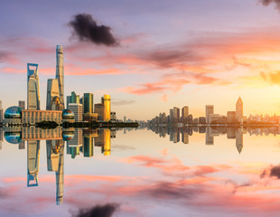 Fototapeta na wymiar Beautiful Shanghai cityscape and clouds at sunset