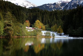 Fototapeta premium gorgeous lake landscape photos.artvin/savsat/turkey