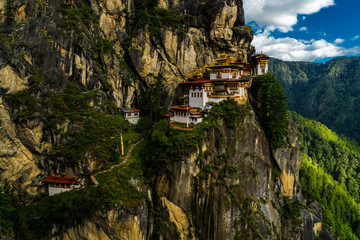 bhutan tiger nest monastery landscape wonder Taktsang 