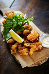 Deep fried squid cartilage 