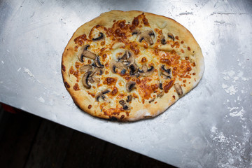 Mushroom pizza