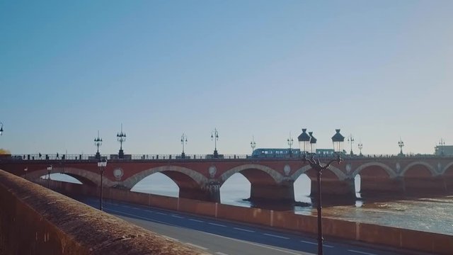 tram bridge saint pierre bordeaux