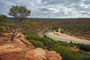 Fototapeta na wymiar hiking natures window loop trail, kalbarri national park, western australia 6
