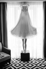 perfect wedding dress on the wedding day
