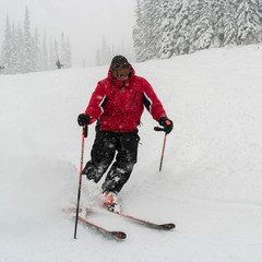 Tourist skiing in Sun Peaks Resort, Sun Peaks, Kamloops, British Columbia, Canada © klevit