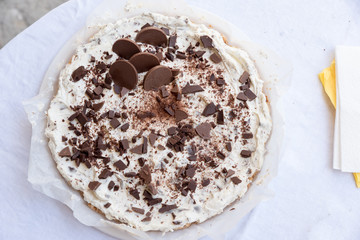 Semifreddo with pieces of chocolate