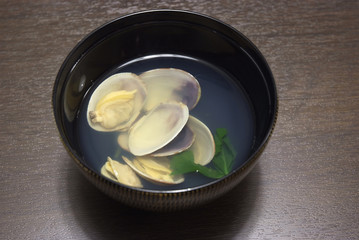 アサリのお吸い物