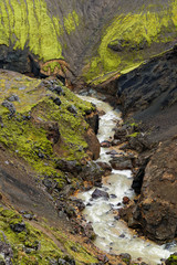 Obraz premium Wasserlauf in der Landmannalaugar, Island