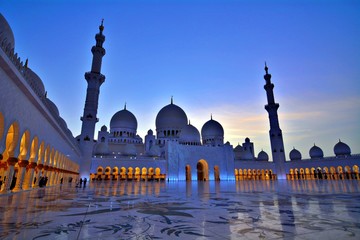 mosque in abu dhabi
