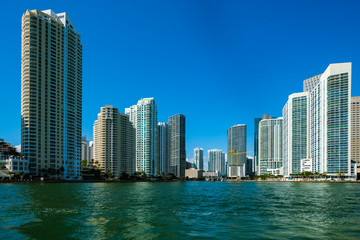Fototapeta na wymiar Downtown Miami Skyline