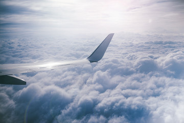 Über den Wolken im Flugzeug - In the clouds