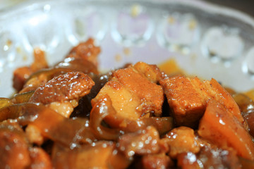 Braised pork in brown sauce