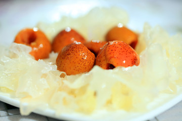 White fungus and hawthorn salad