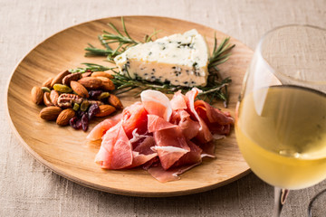 ワインとイタリア料理