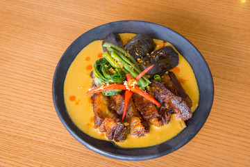 Filipino Food Kare-kare na bagnet
