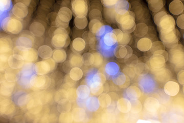 Obraz premium Golden bokeh lights as abstract background