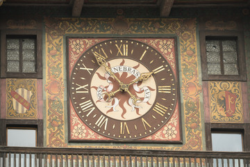 Fototapeta na wymiar Uhrturm in Genf, Schweiz