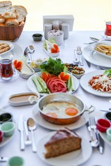 Fototapeta na wymiar traditional turkish breakfast.