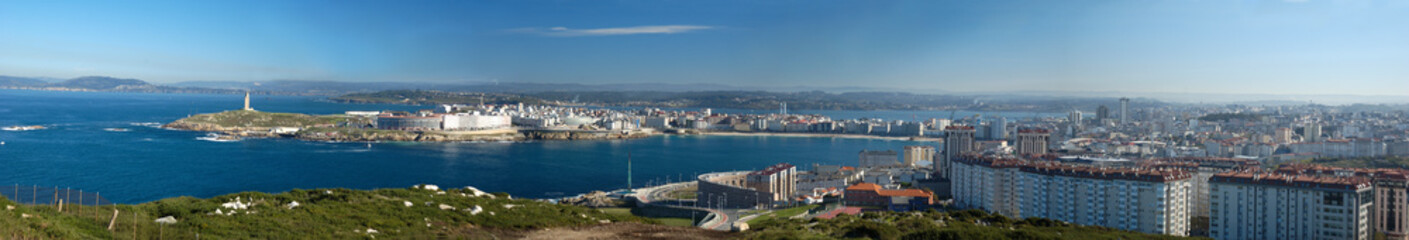 Fototapeta na wymiar Panoramic of a coastline in the region of Galicia, Spain