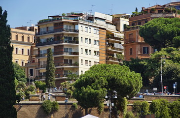 buildings in the center of Rome