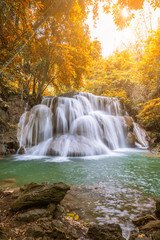 Fototapeta na wymiar Huai Mae Khamin Waterfall tier 3, Khuean Srinagarindra National Park, Kanchanaburi, Thailand