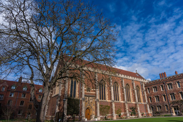 Fototapeta na wymiar Magnificent Cambridge courtyard with spectacular architecture