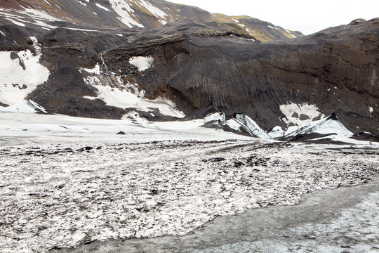 The exotic landscape on the glacier
