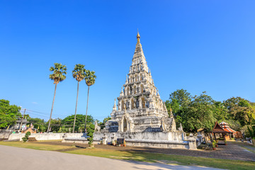 Naklejka premium Wat Chedi Liam (Ku Kham) or Temple of the Squared Pagoda in ancient city of Wiang Kum Kam, Chiang Mai, Thailand