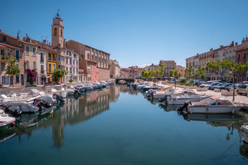 martigues canals with their boats and their old houses