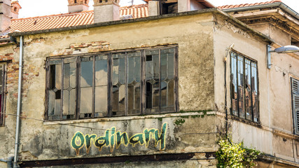 Sign 400 - Ordinary