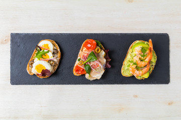 オードブル おつまみ　Ham and cheese and wine