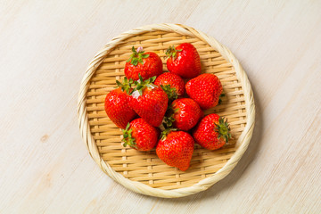 新鮮いちご　Fresh clean strawberries