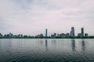 Fototapeta na wymiar Boston skyline across Charles River