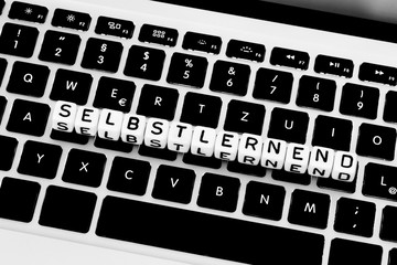 Selbstlernender Computer