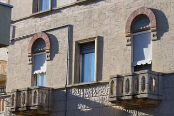 Obraz premium edifici urbani in centro cittadino 