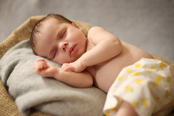 Obraz na płótnie Canvas new born baby shooting, girl, 2 months old