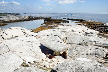 Rocks on the shore of the ocean