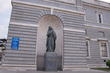 Catedral de Santa Mar&iacute;a la Real de la Almudena, Madrid, Espanha.