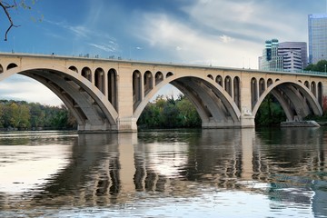 Fototapeta na wymiar Key Bridge in Georgetown Washington DC over the Potomac River 